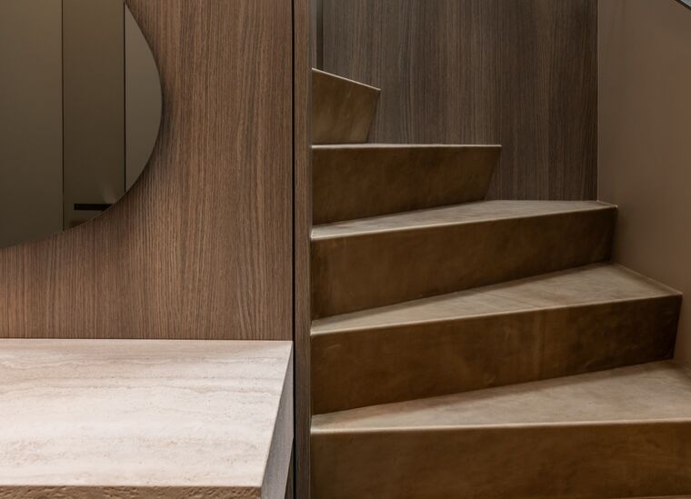 Meer informatie over ingesloten Z-trappen?